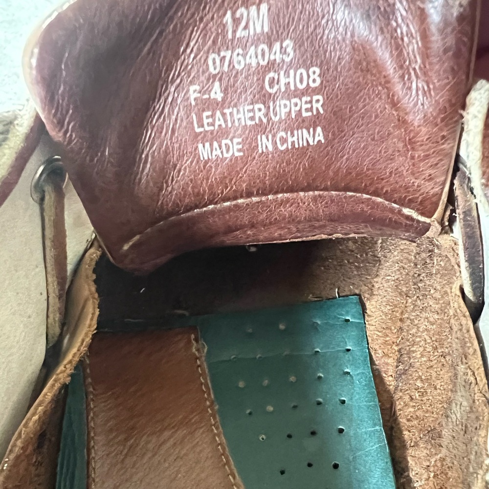 Sperry Tan Boat Shoes with Moccasin Construction and Rawhide Laces - Picture 5 of 5